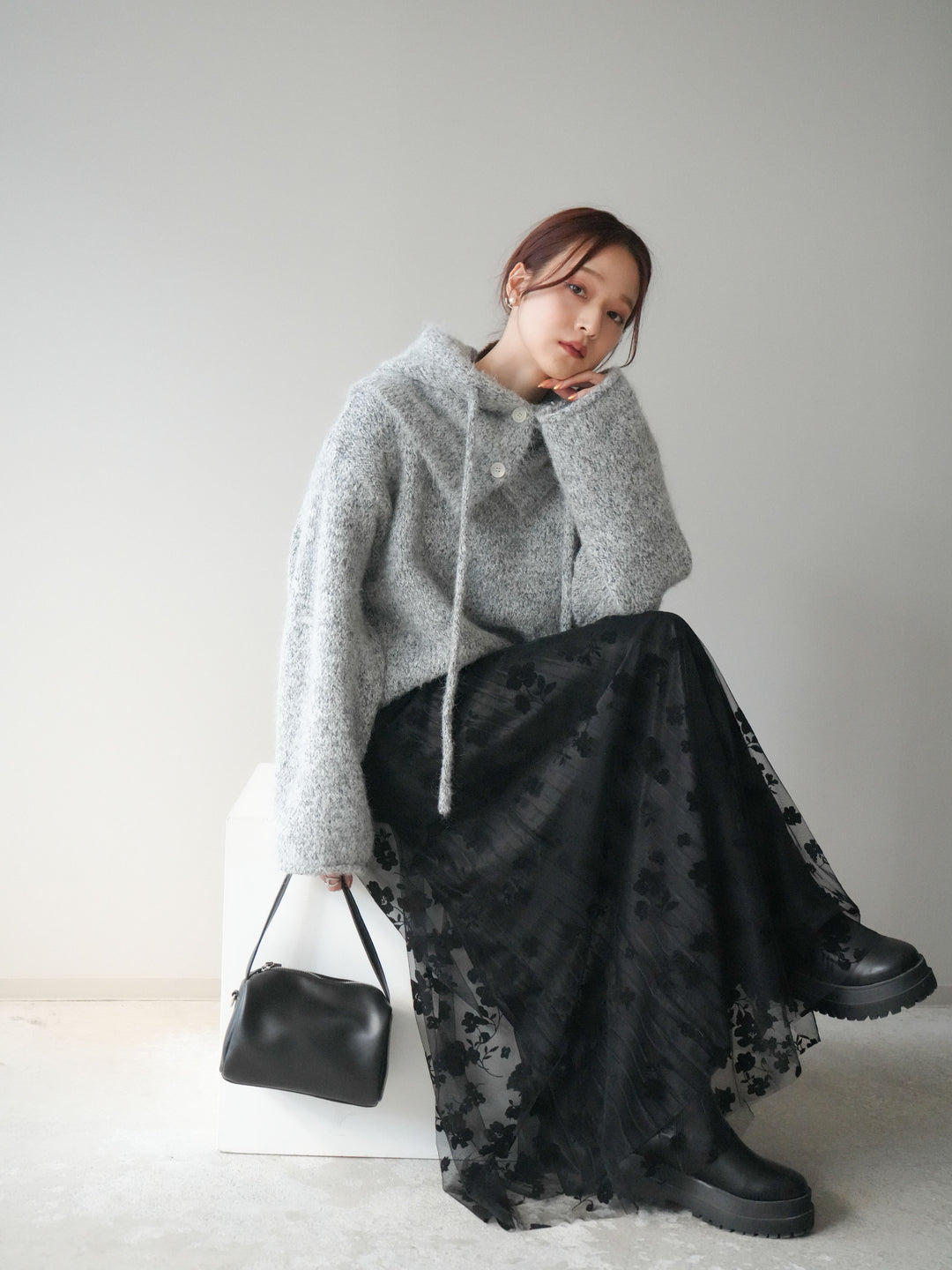 [SET]バラクラバSETニットプルオーバー+フラワーフロッキーチュールプリーツスカート(2set)