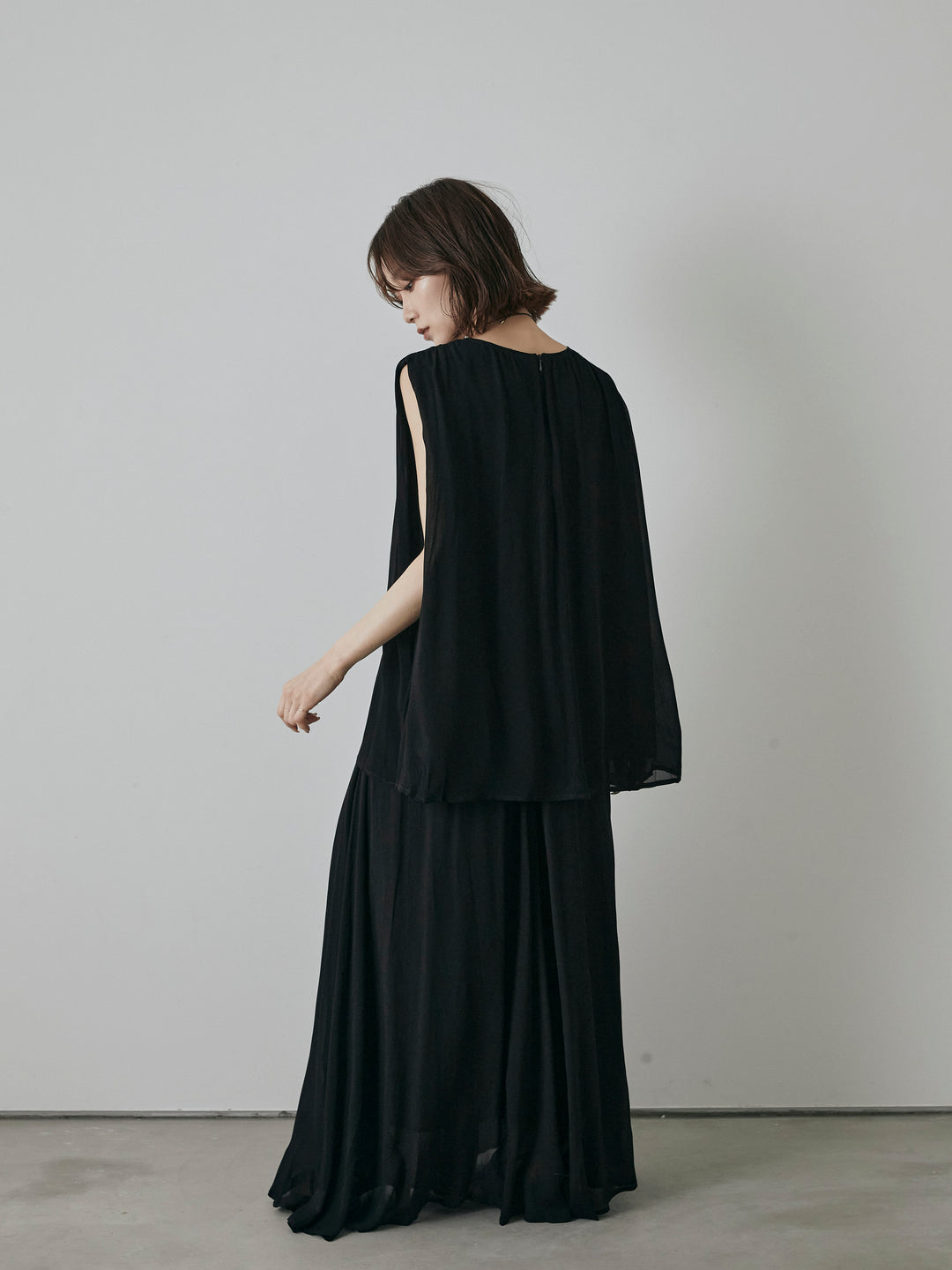 [預購] 透視喇叭長裙/黑色