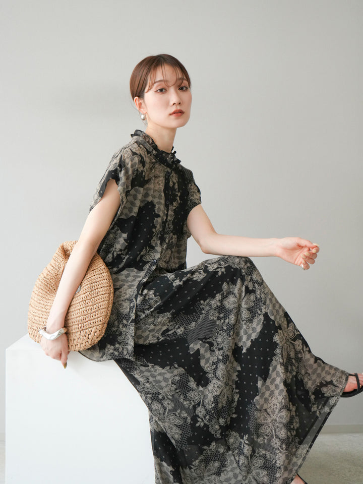 [SET] 花朵圖案法式袖襯衫 + 花朵圖案喇叭裙 (2 套)