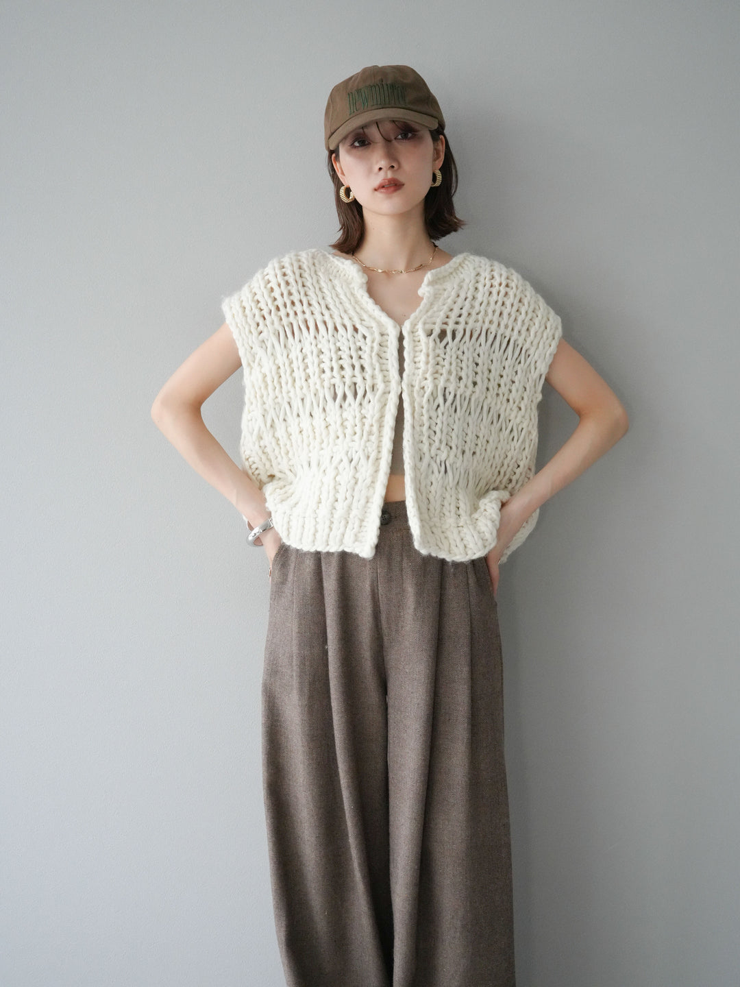 [SET] 手編繩結背心+粗花呢觸感褶皺寬褲（2件組）