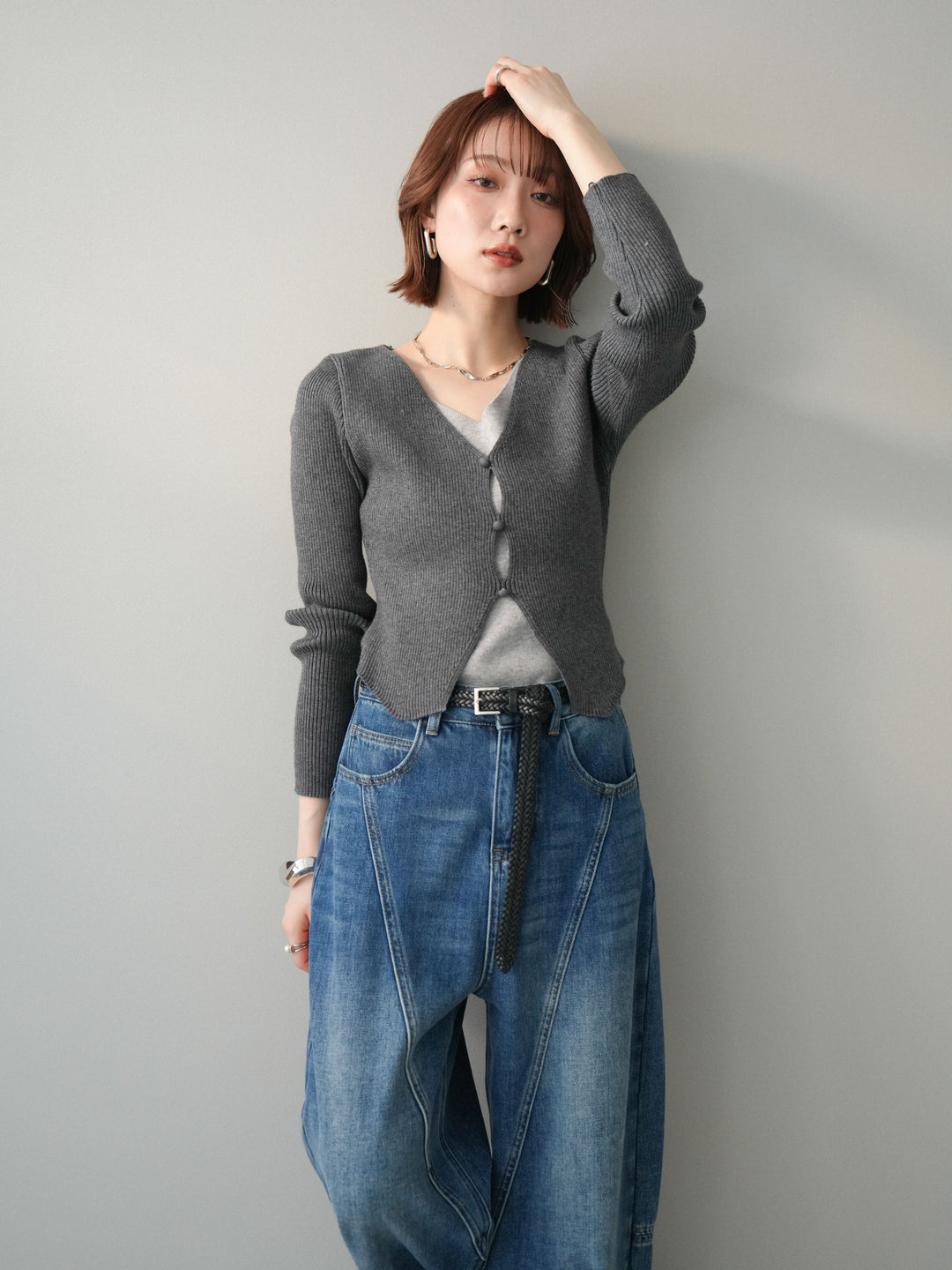 [SET]Vネック配色レイヤードスリットニットトップス+裏起毛加工デニムカーブパンツ(2set)