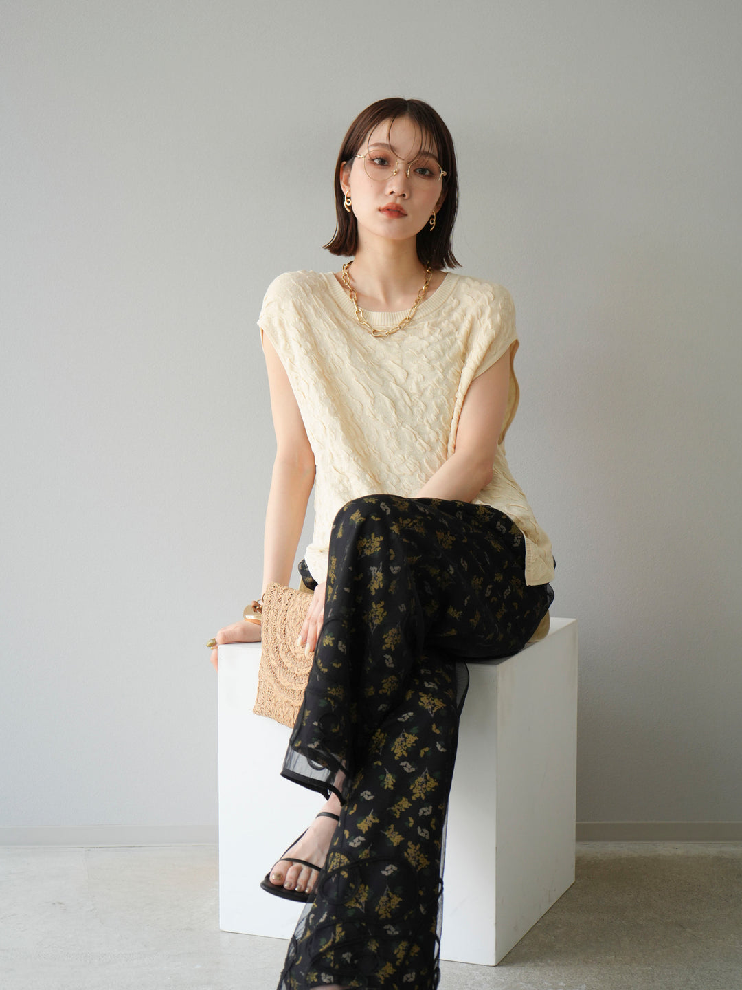 [SET]ポコポコノースリーブニットプルオーバー+コード刺繍チュールレイヤードパンツ(2set)