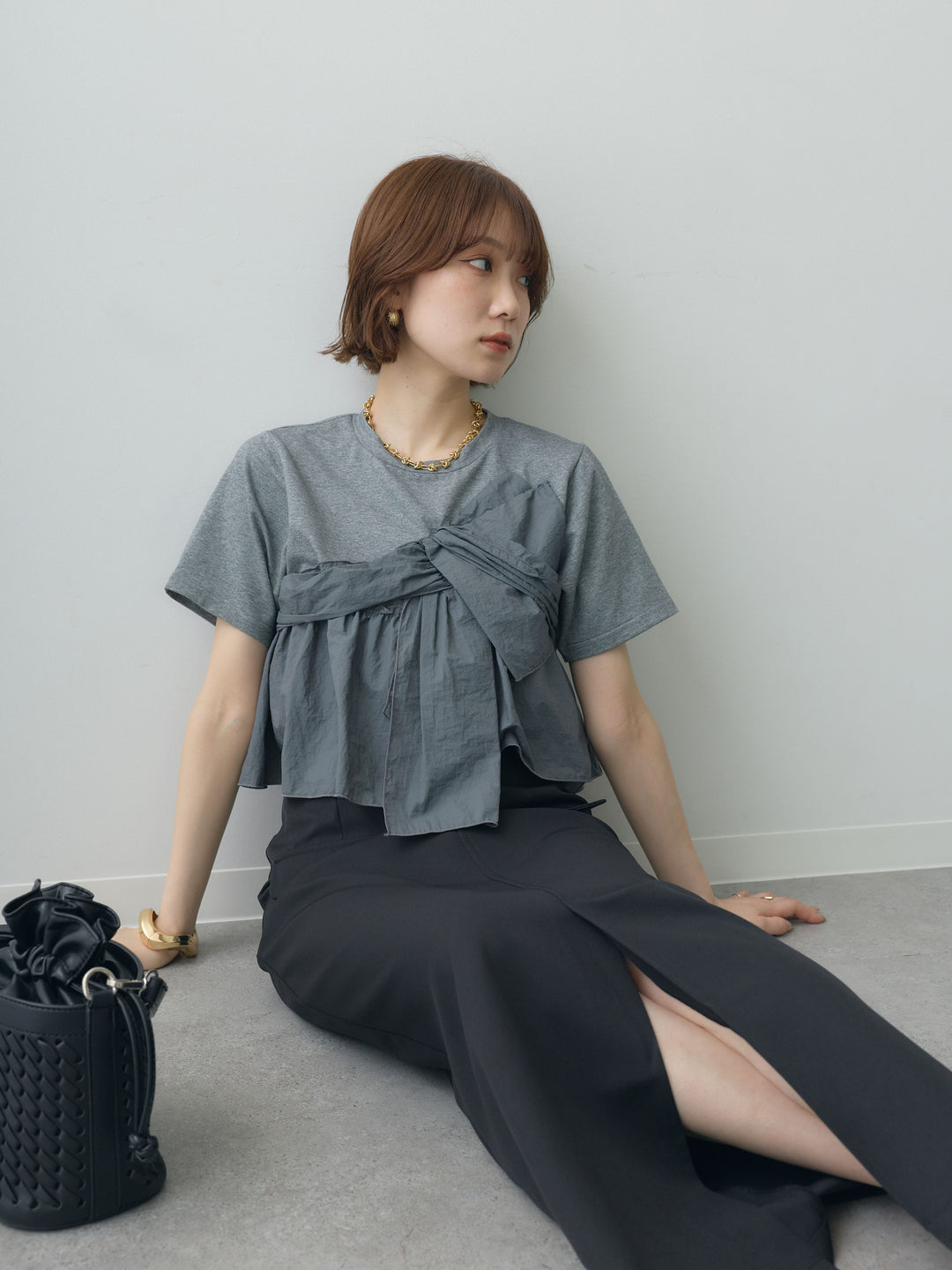 [SET]ナイロンドッキングツイストTEE +クレープデシンフラップ付きストレートスカート(2set)