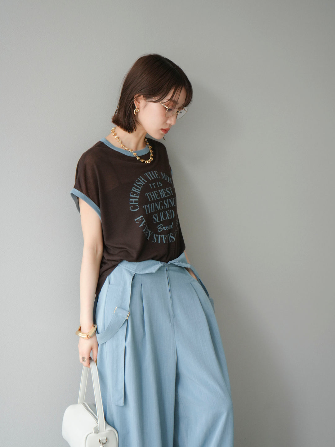 [SET]ストリングデザインハイウエストサロペット+シアーフライス ロゴプリントT (2set)