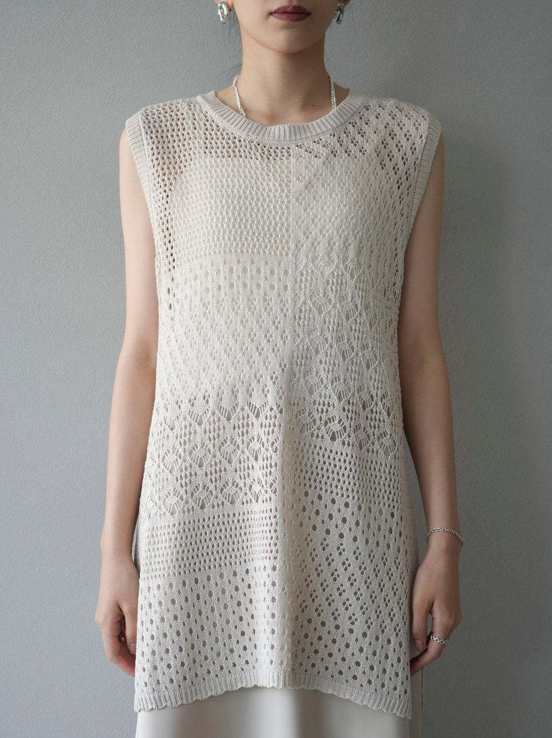 [Pre-order] Openwork side slit knit top/ivory