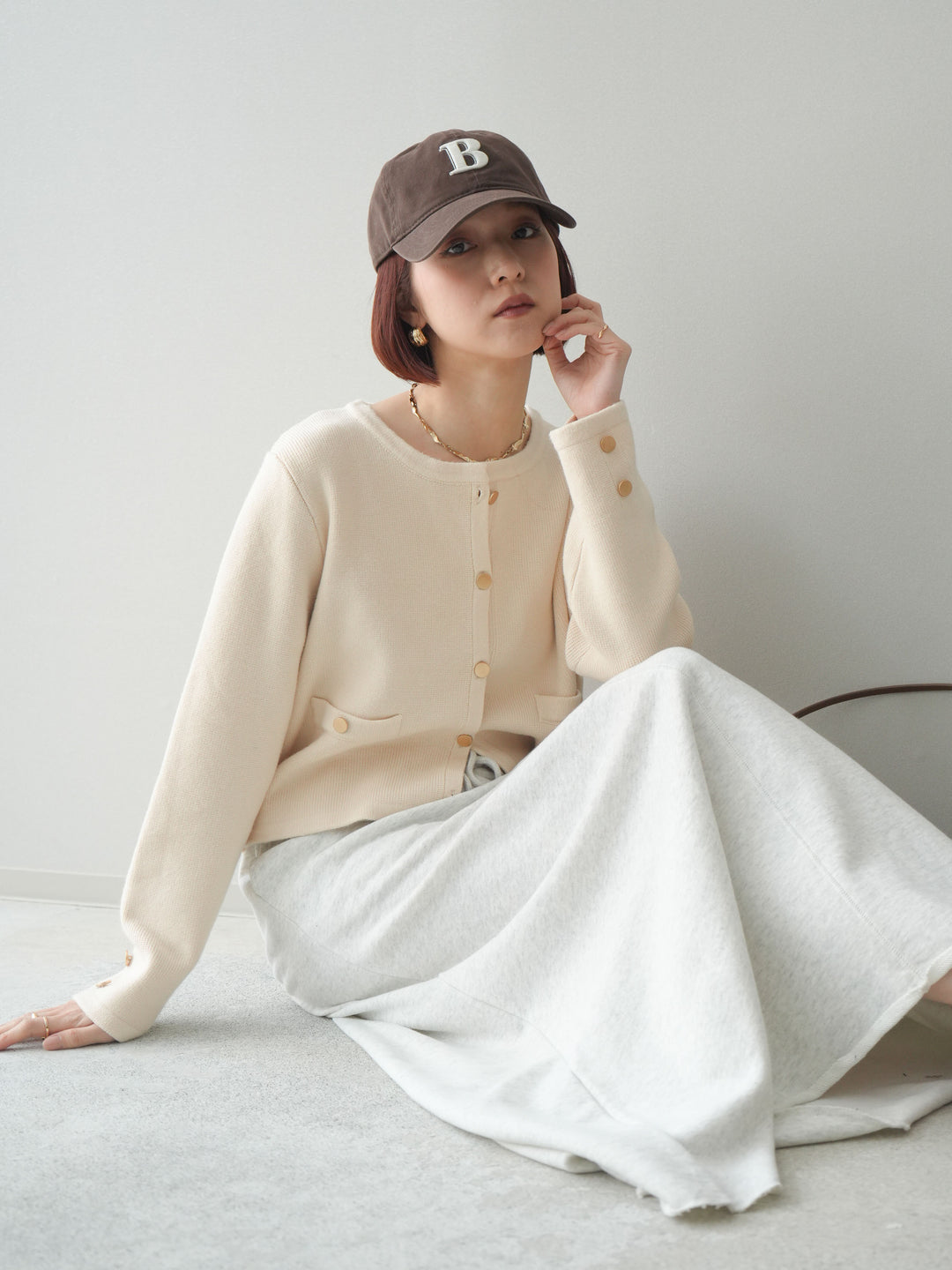 [予約]ゴールドボタンノーカラーニットジャケット/ivory