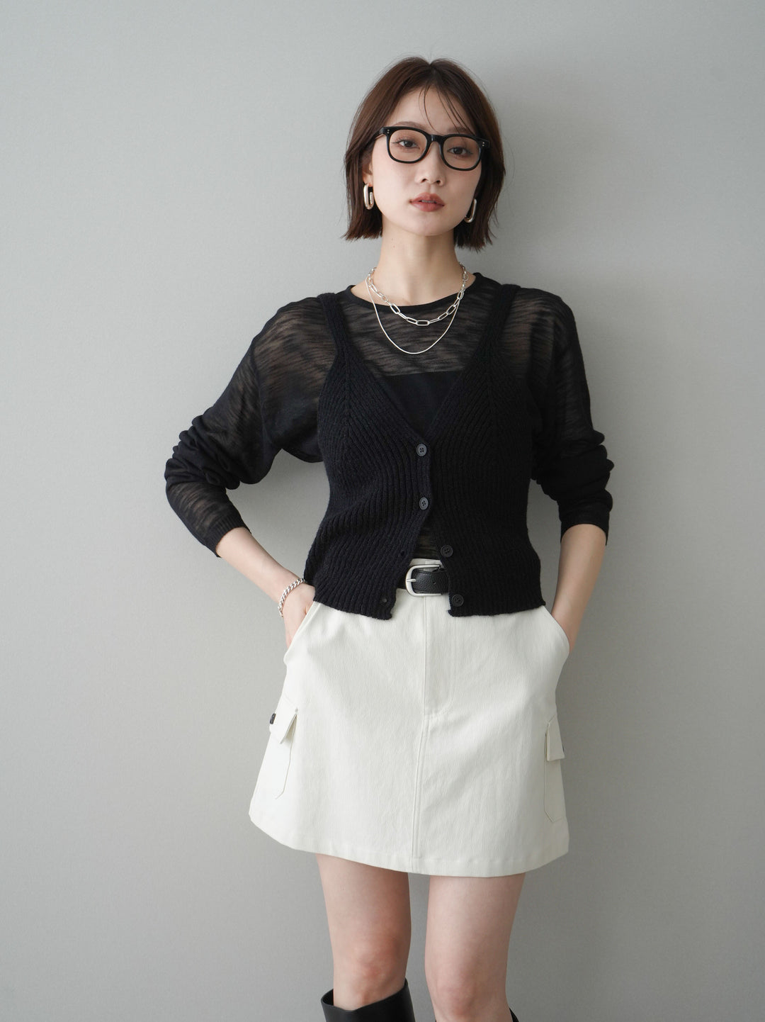 [予約]ビスチェアンサンブルシアーニット/black