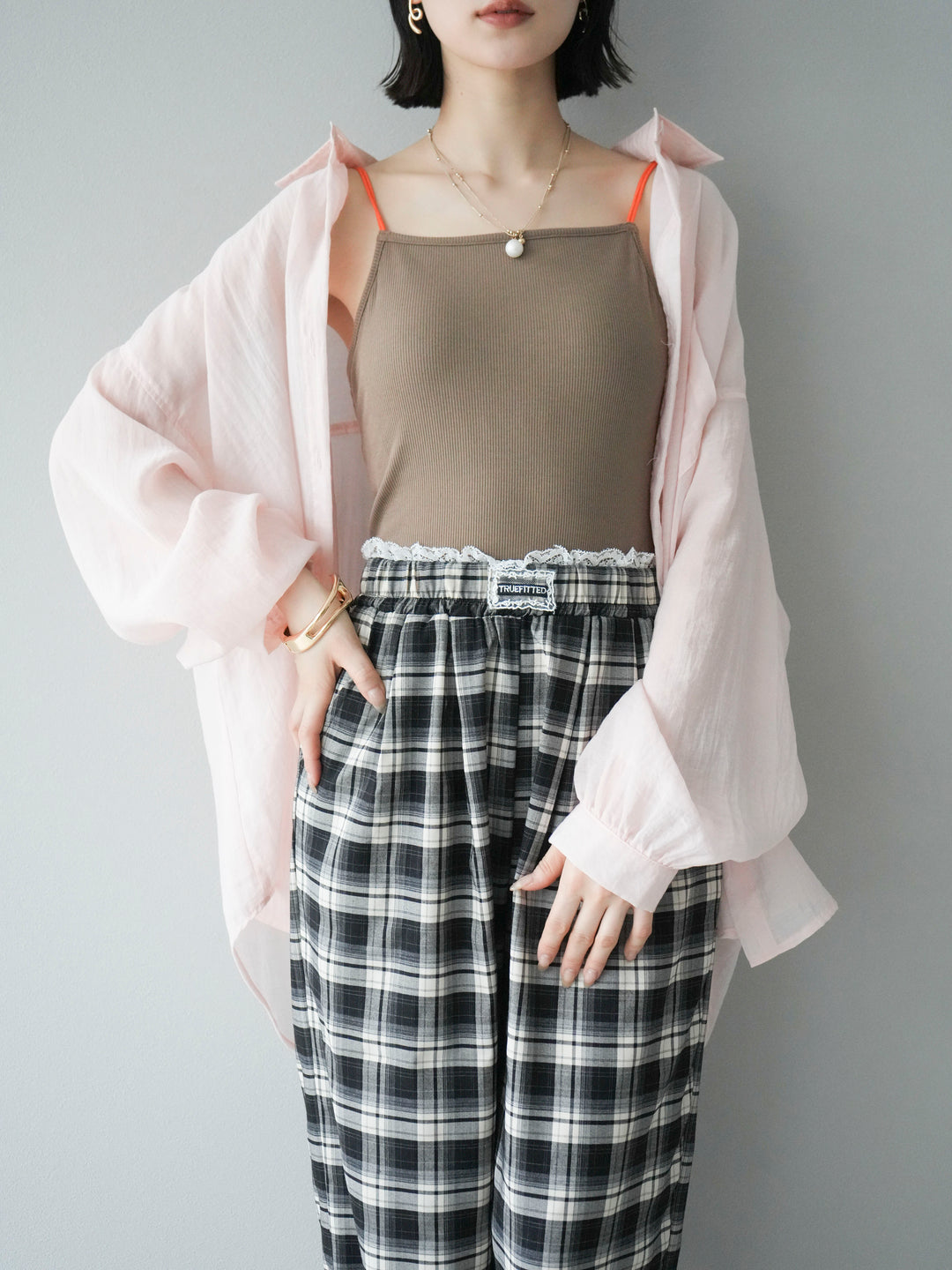 [予約]バイカラーストラップカップ付キャミソール/ベージュ