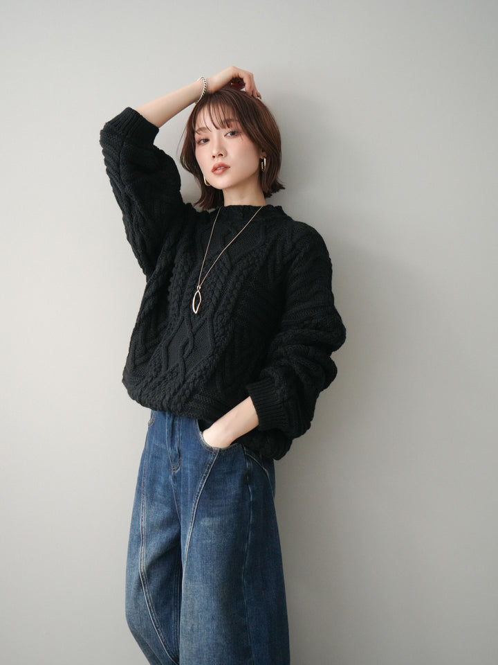 [予約]ケーブル編みモックネックニットプルオーバー/black