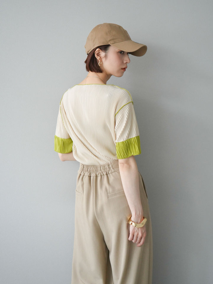 [予約]配色プリーツハーフスリーブトップス/アイボリー