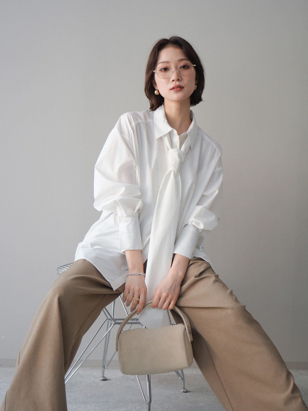 [予約]ボウタイ付オーバーシャツ/white