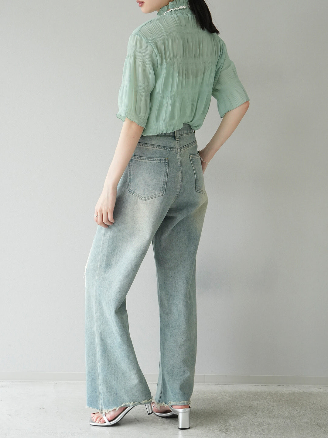 [Pre-order] Shirring Chiffon Half Sleeve Blouse/Mint