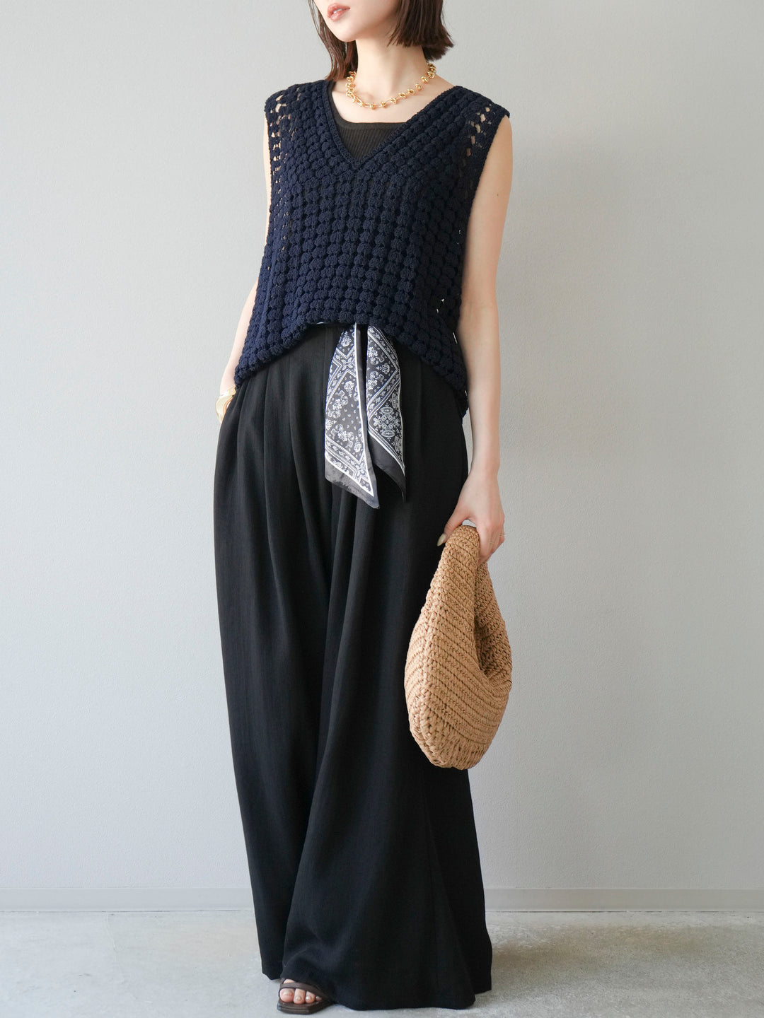 [予約]スカーフベルト付3タックワイドパンツ/ブラック