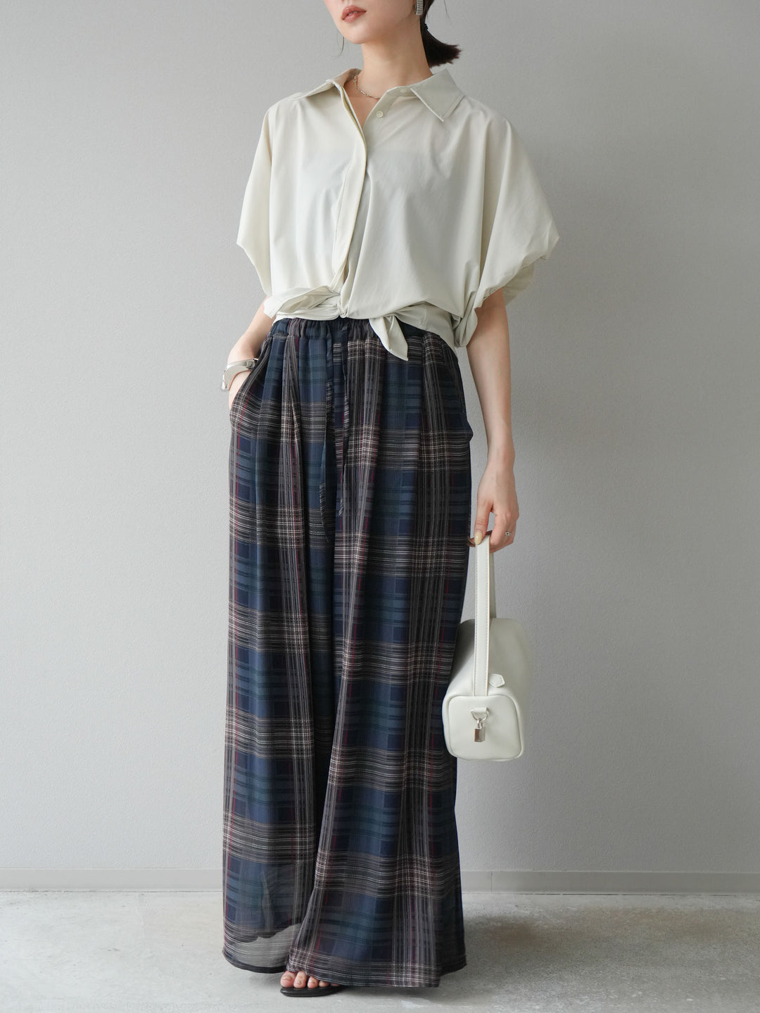 [預購] 透視格紋寬鬆褲/藏青色