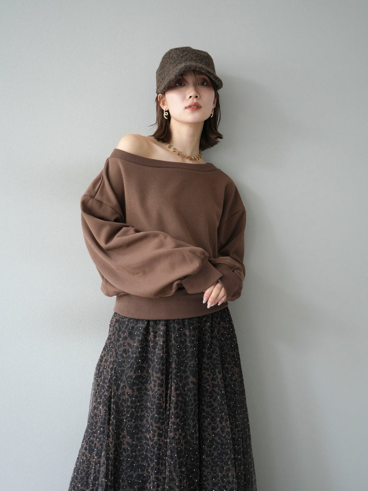 [予約]オフショルスウェットプルオーバー/ブラウン