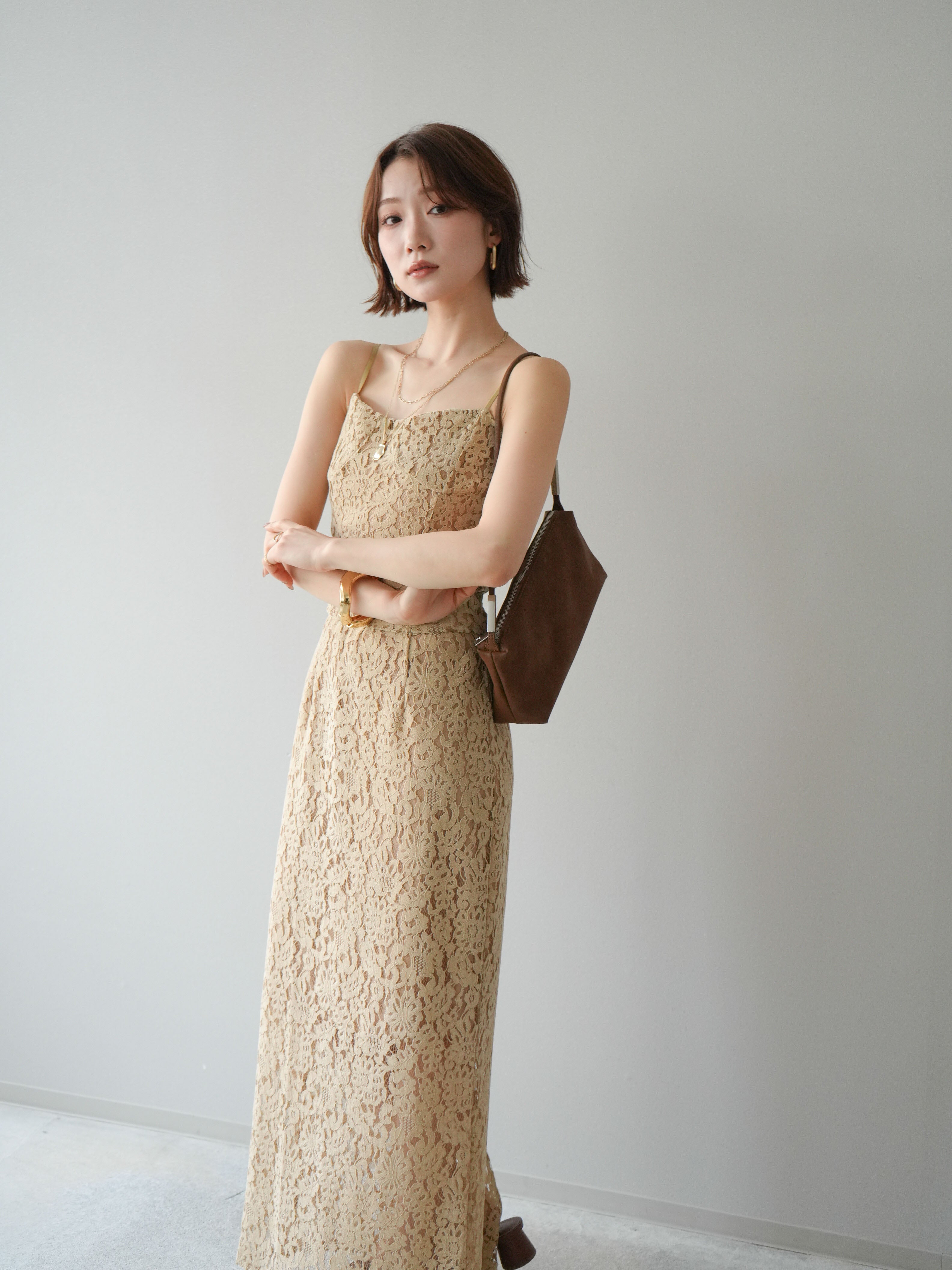 SET]フルレースキャミ＆IラインスカートSET UP/beige – Lumier