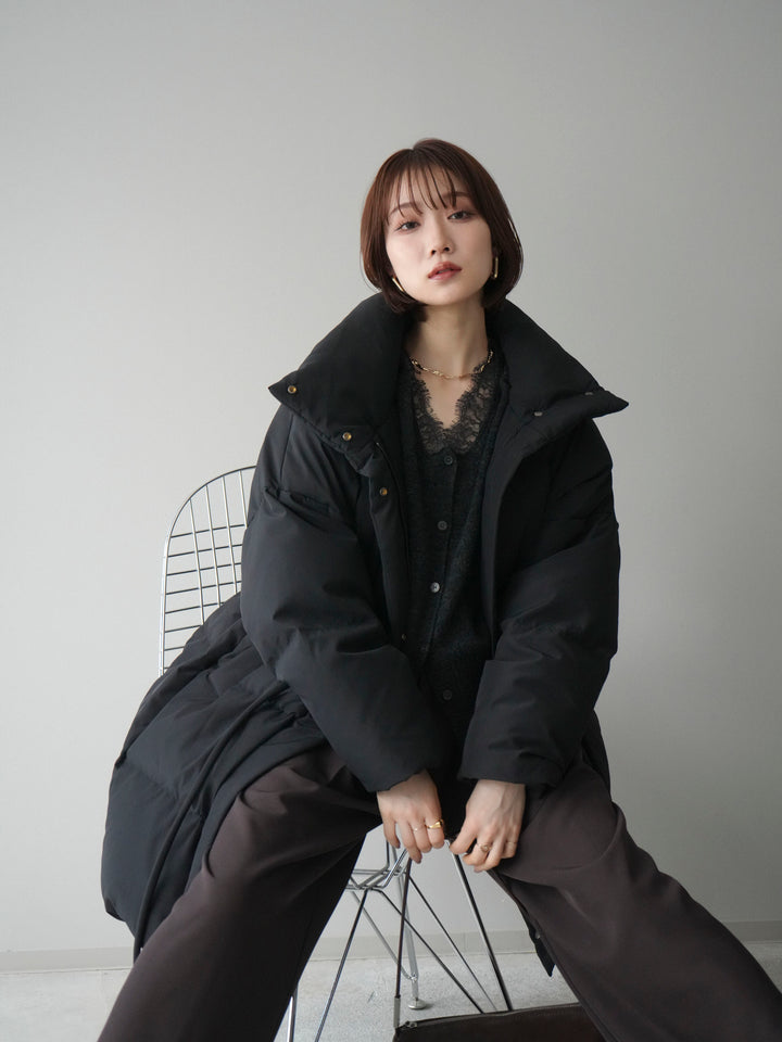 [20%オフ]スタンドカラーウエストベルトミドルダウンコート/black