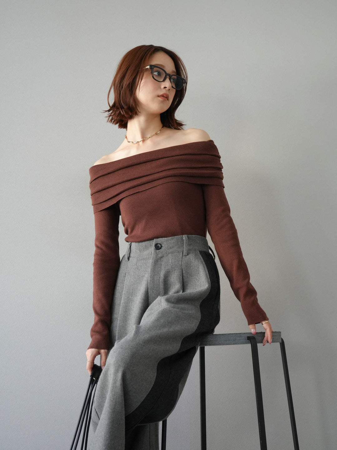 [予約]オフショルニットプルオーバー/ブラウン