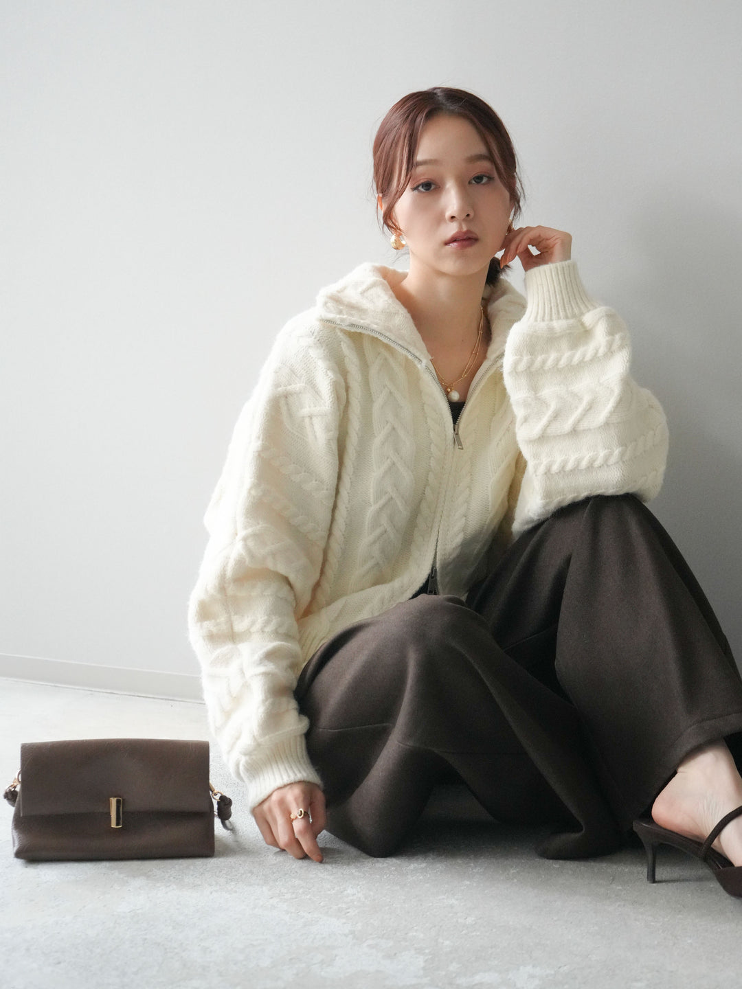 [SET]ケーブル編みハイネックZIPニットカーディガン+アニマル柄ベルト付きウールタッチワイドパンツ(2set)