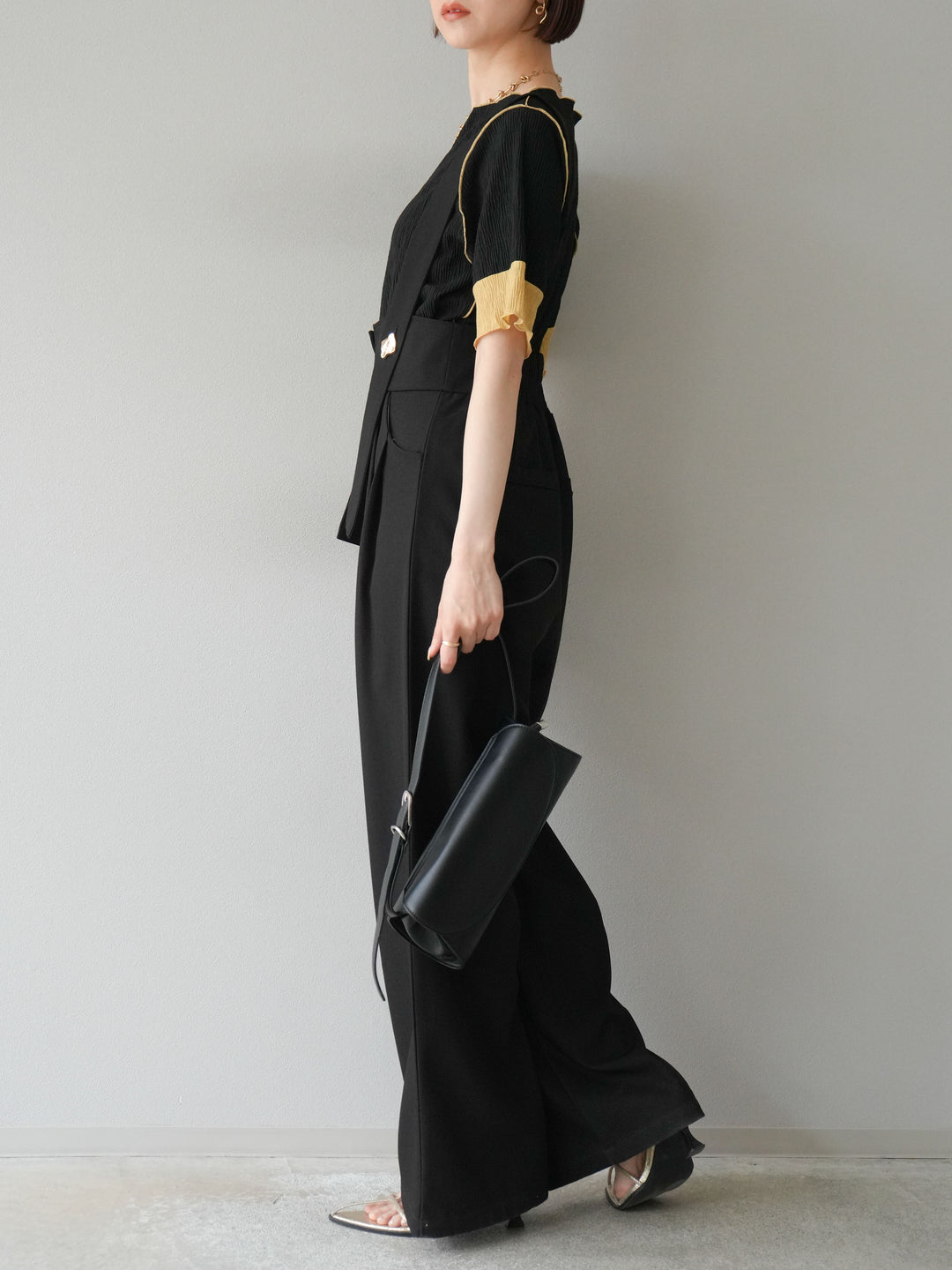 [SET]プリーツ配色ボートネックプルオーバー+ゴールドボタンサスペンダーワイドパンツ(2set)