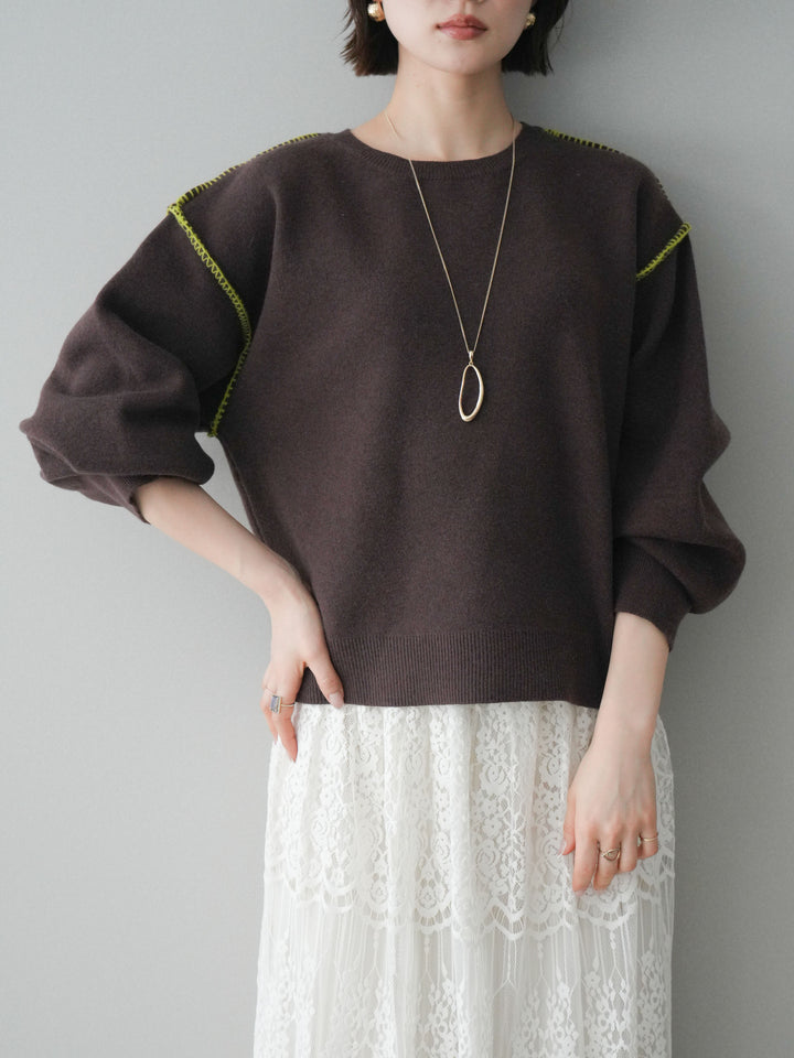 [予約]バックロゴ刺繍配色ステッチニットプルオーバー/brown