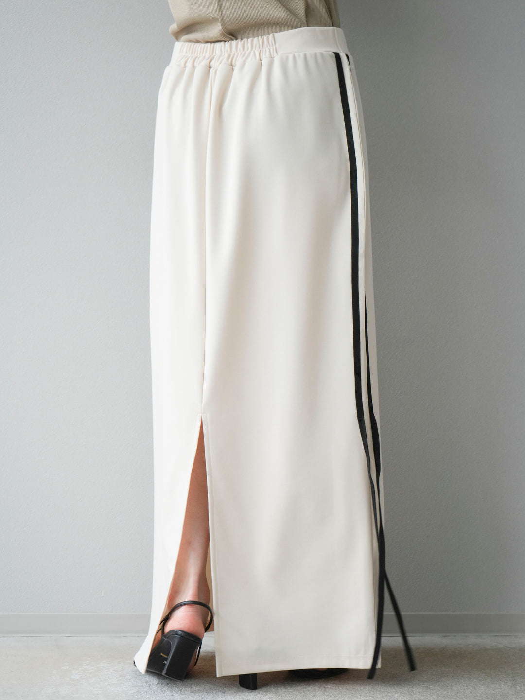 [予約]サイドラインジャージナロースカート/アイボリー