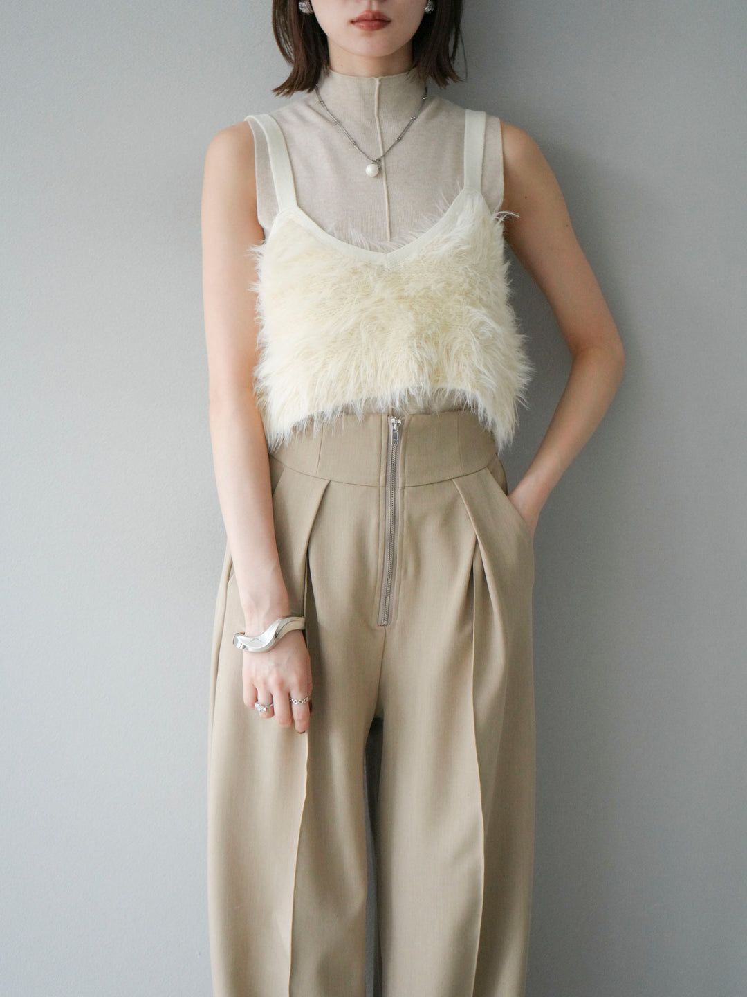 [予約]シャギーニットビスチェ/アイボリー