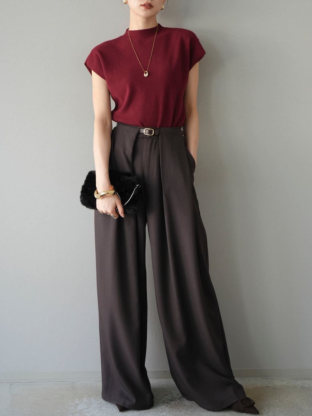 【預購】皮帶環設計寬褲/棕色