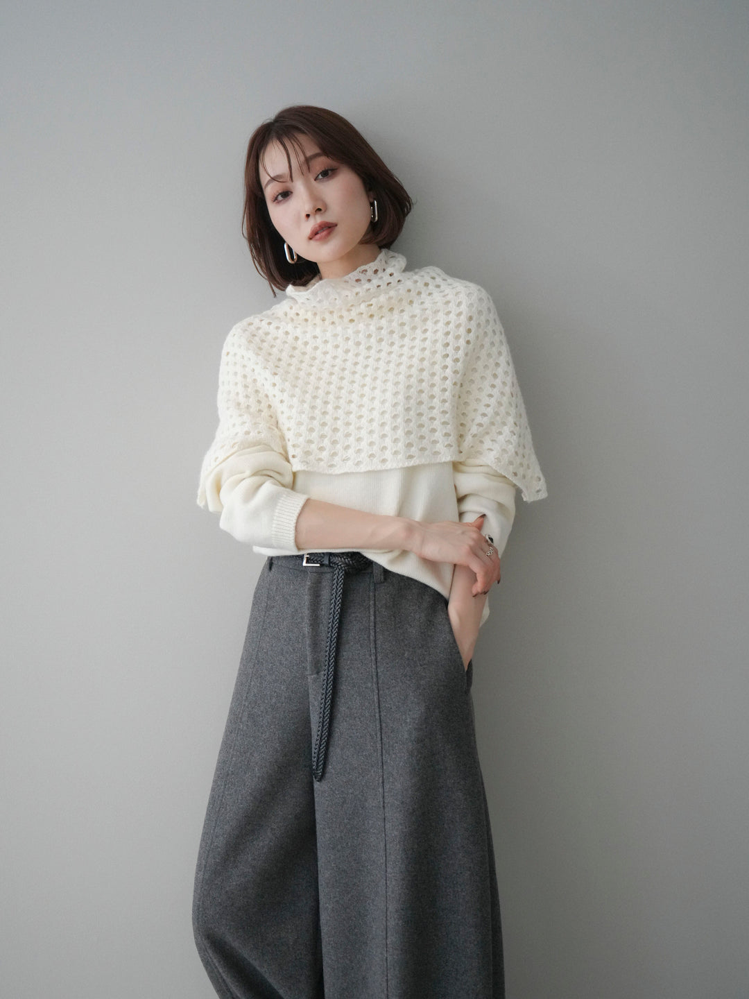[予約]メッシュケープアンサンブルニットプルオーバー/white