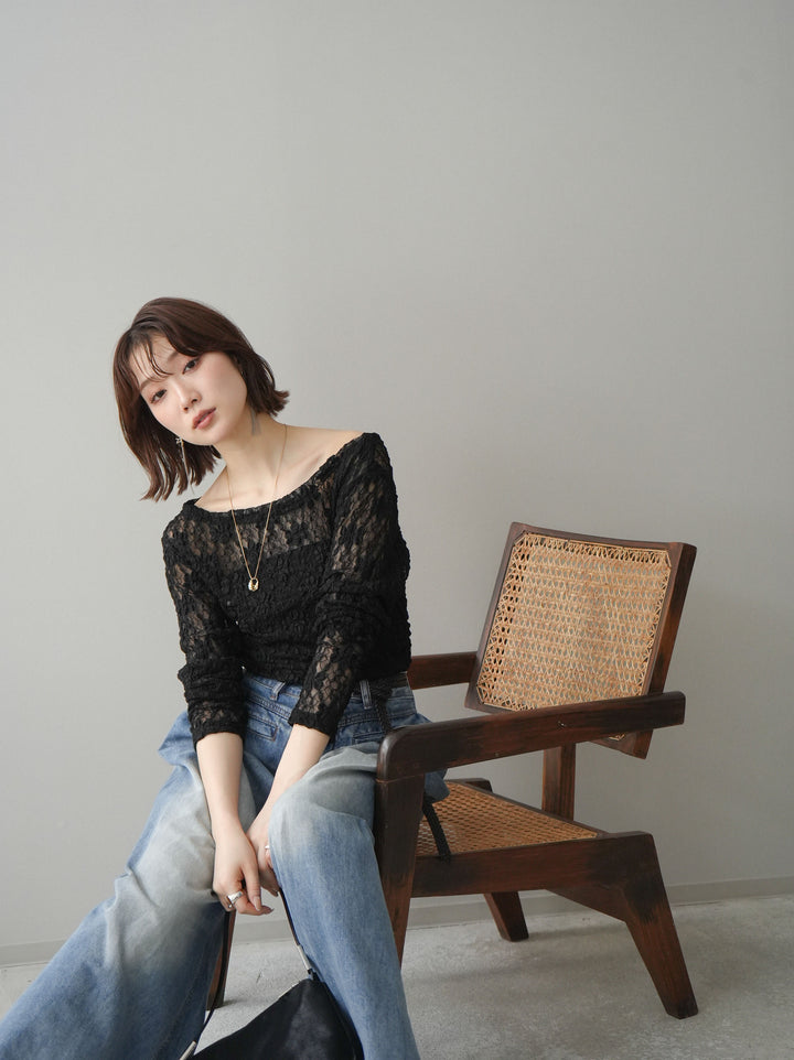 [予約]サイドギャザーレーストップス/black