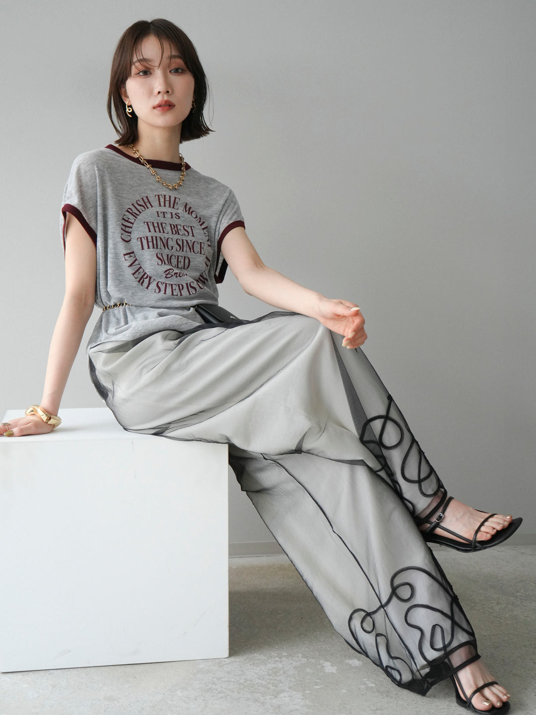 [SET] 繩繡薄紗疊穿褲+麻質寬鬆寬褲（2件組）