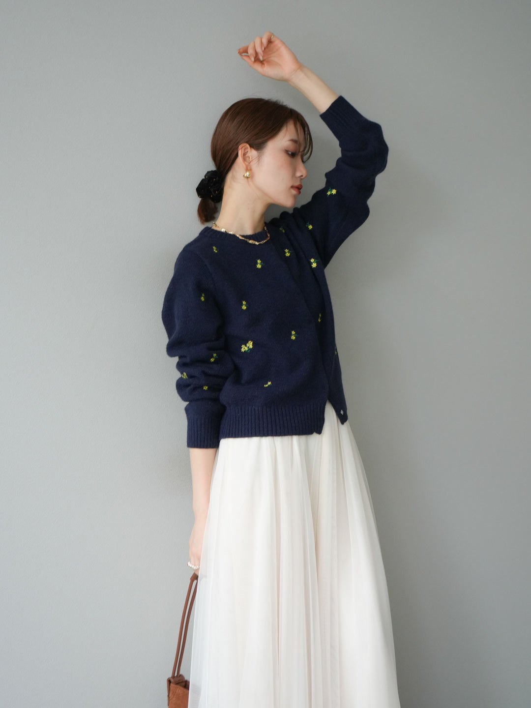 [SET]フラワー刺繍ニットカーディガン+チュールボリュームスカート(2set)