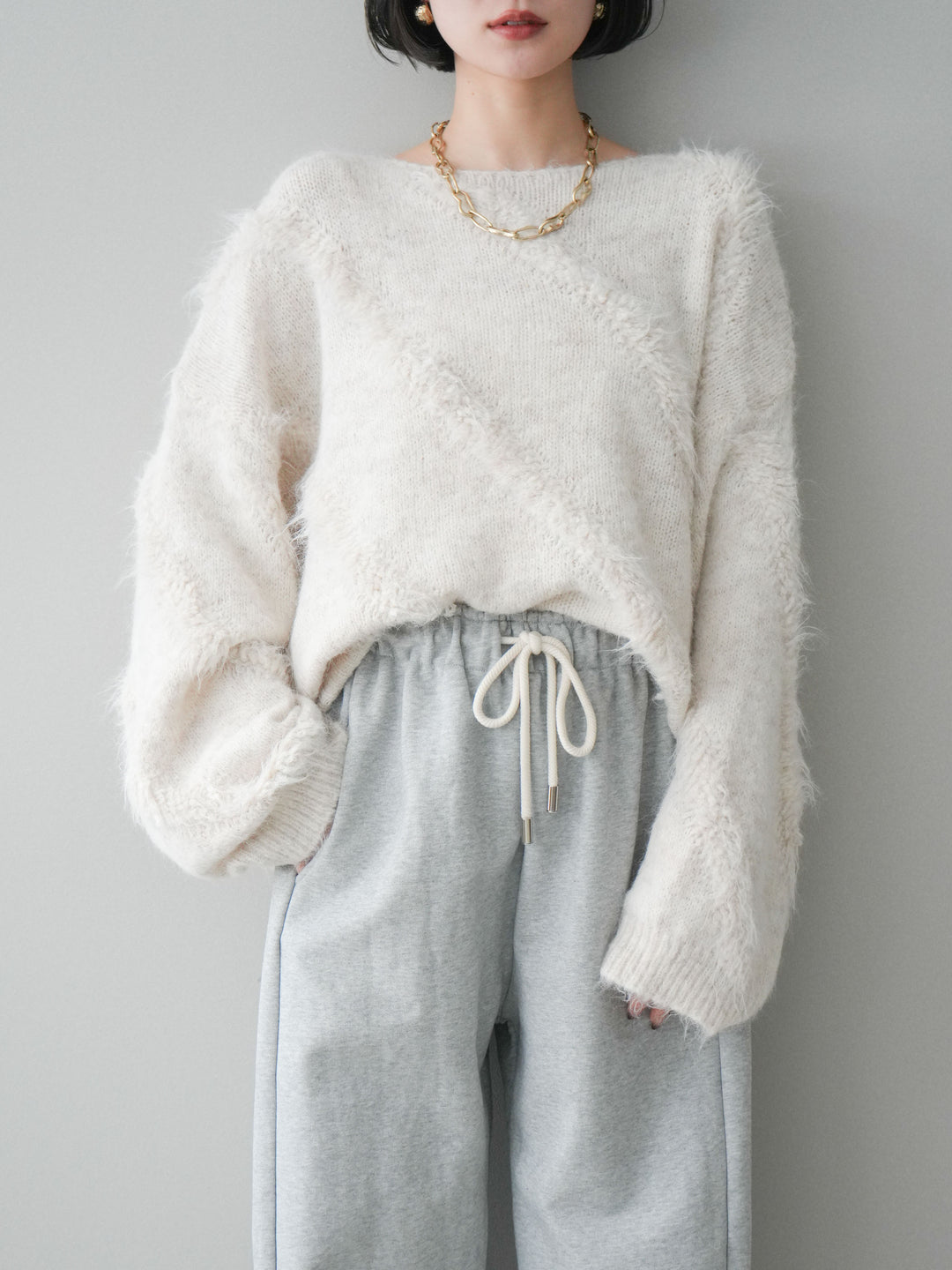 [SET]シャギーデザインニットプルオーバー+裾ZIPスエットワイドパンツ(2set)