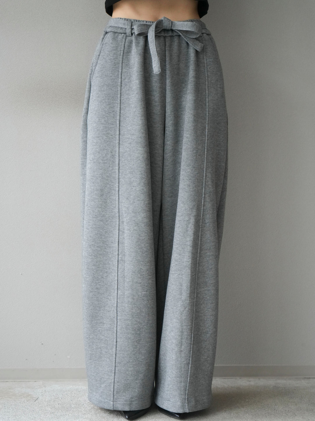 [予約]ベルト付スウェットワイドパンツ/gray