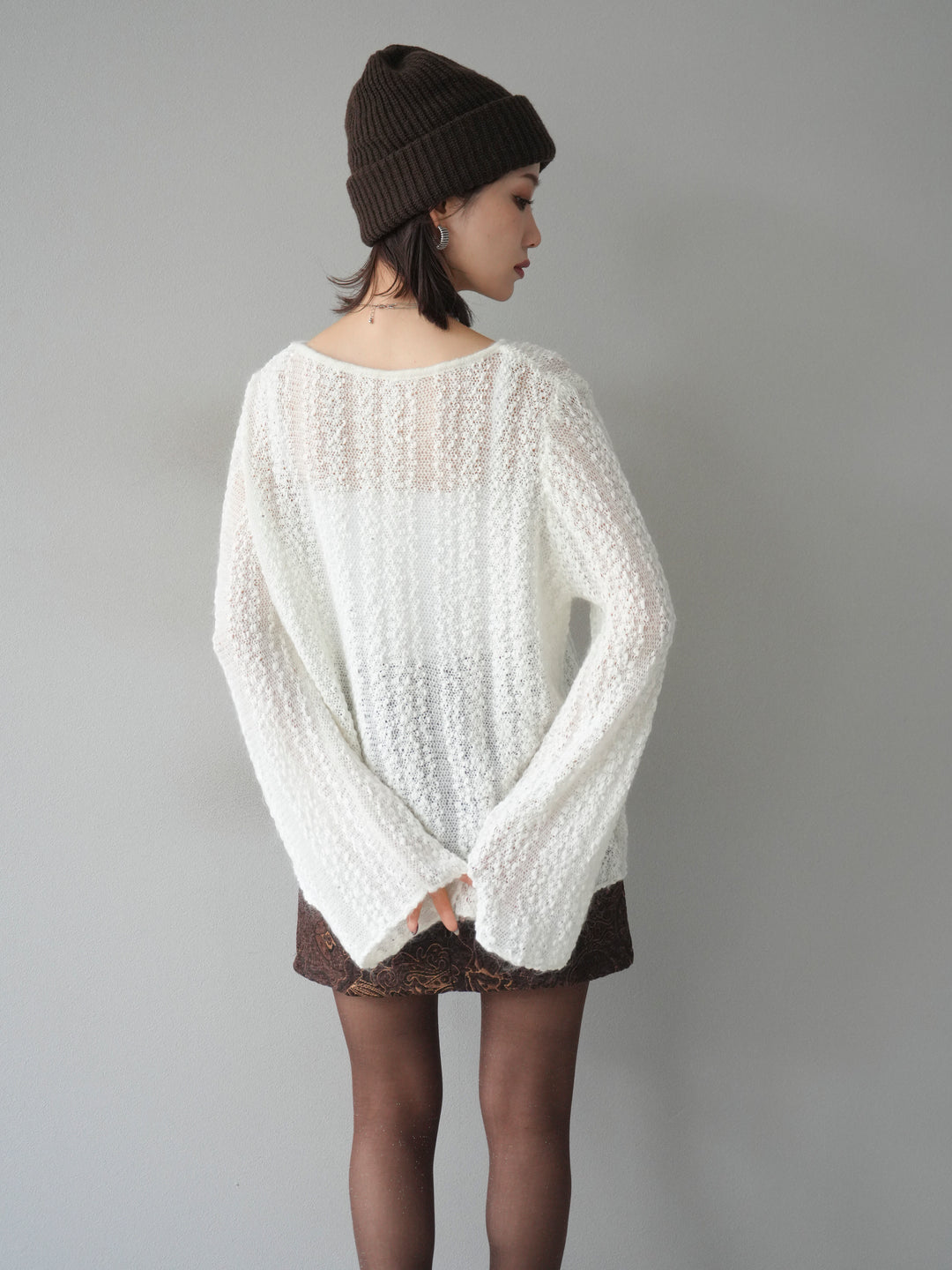 [予約]スパンコール異素材ストライプニットプルオーバー/white