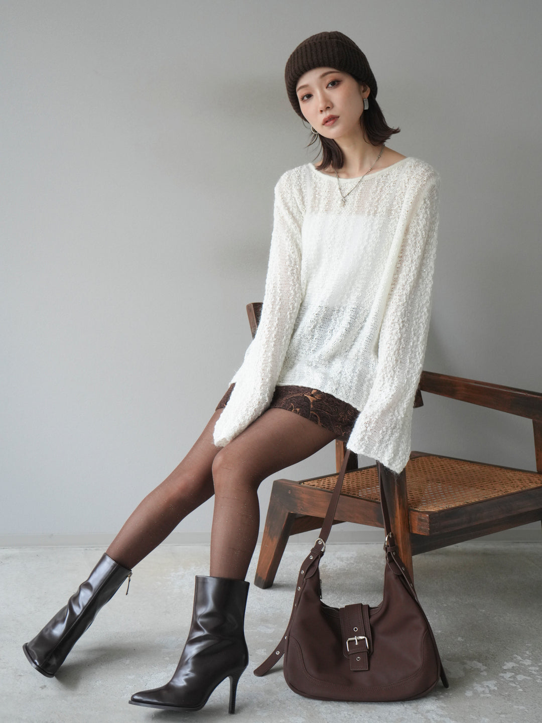 [予約]スパンコール異素材ストライプニットプルオーバー/white