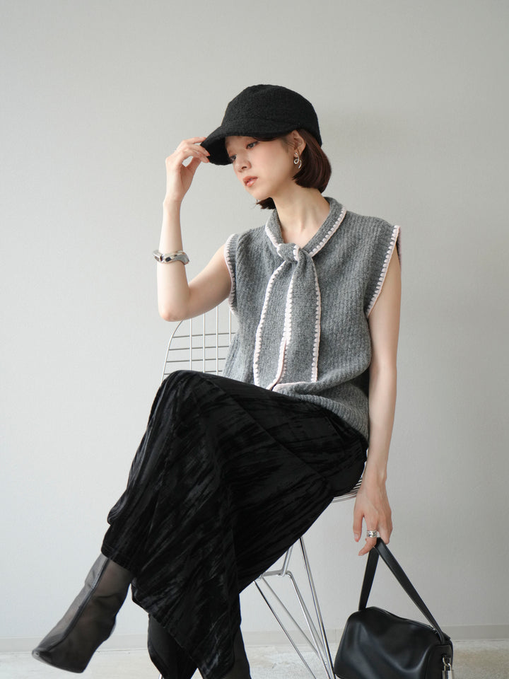 [予約]ステッチデザインボウタイニットベスト/グレー