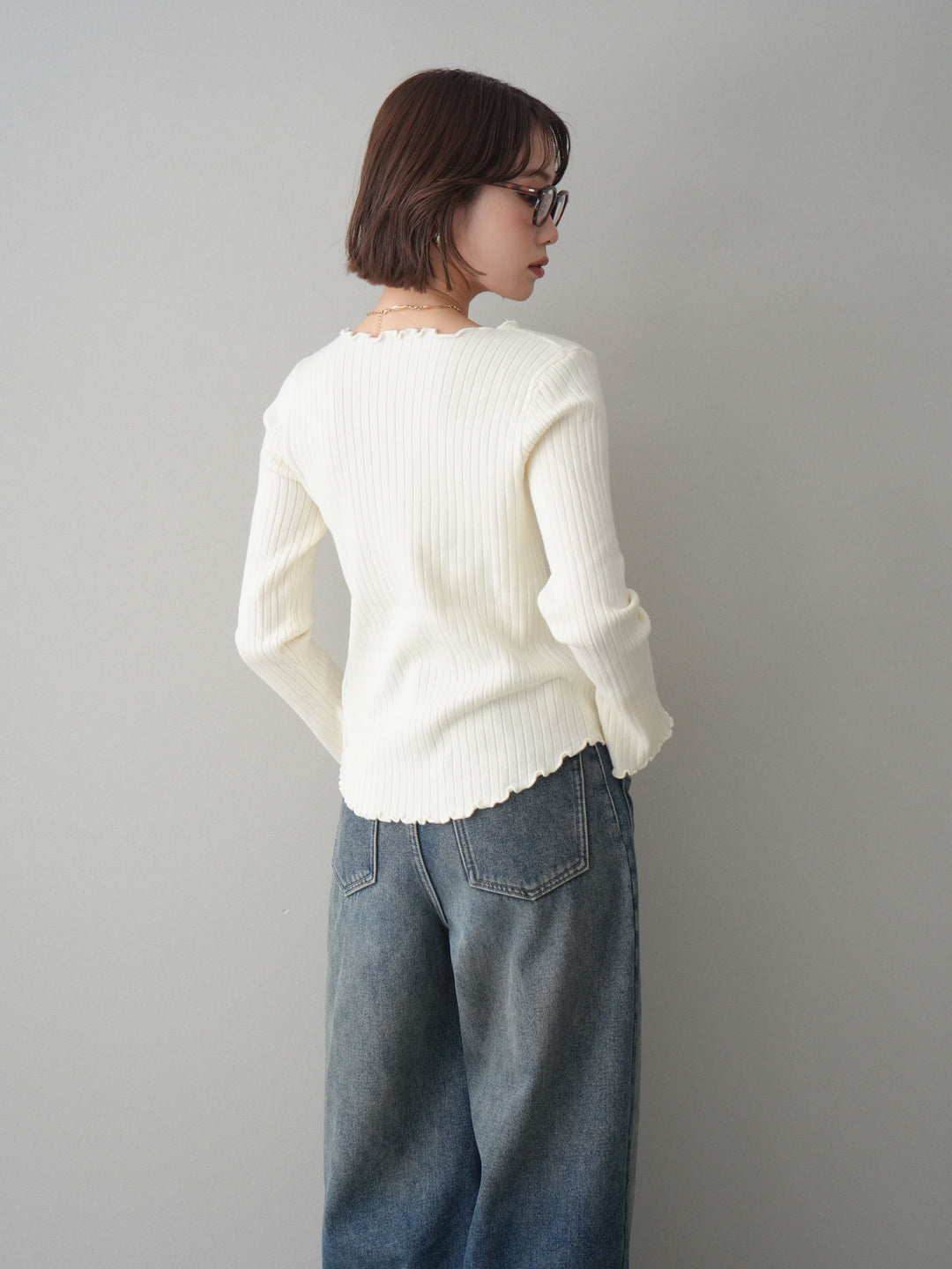 [予約]レースネックレースアップリブニットトップス/ivory