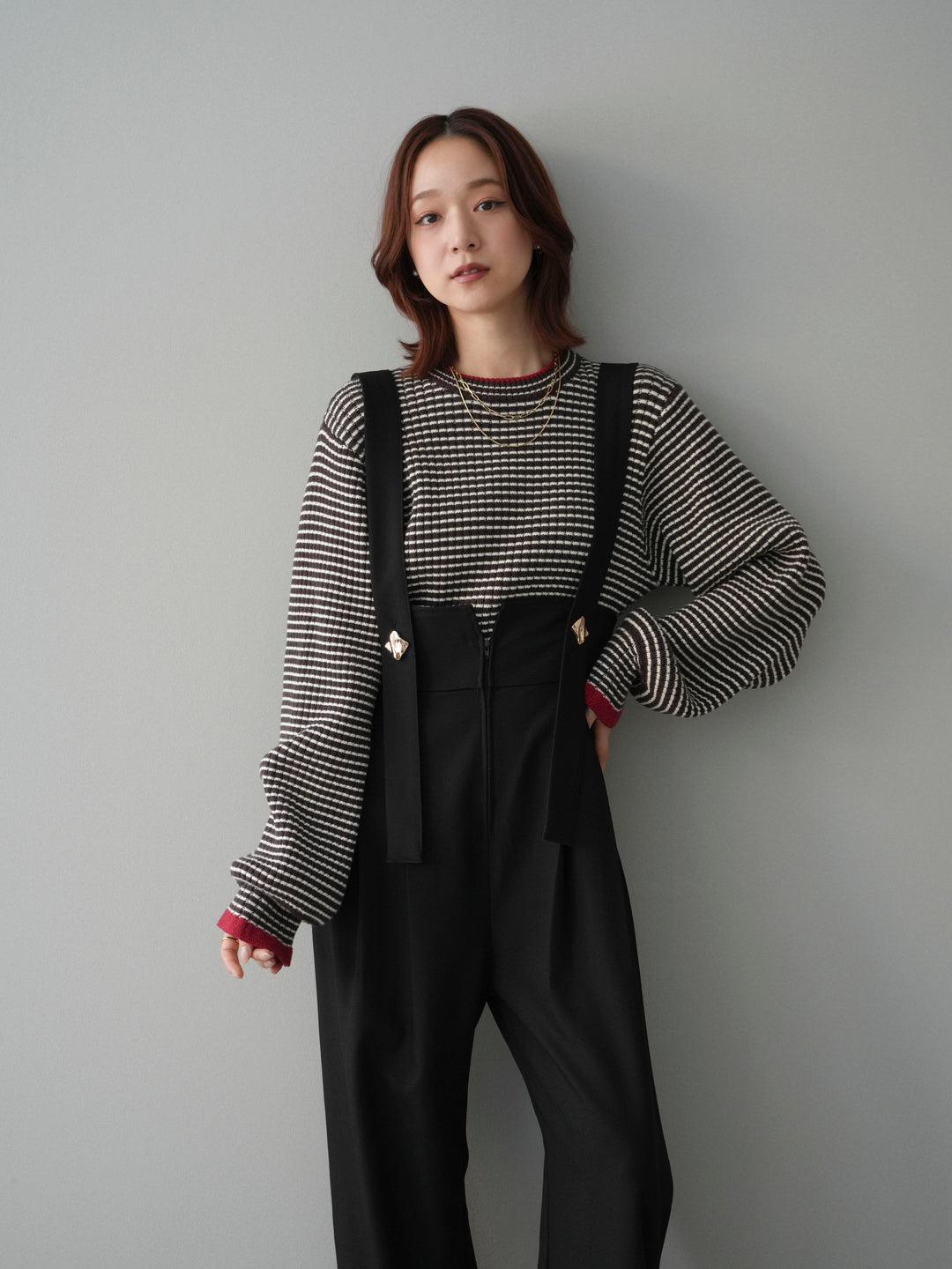 [SET]ラメ異素材ボーダーリブニットプルオーバー+ゴールドボタンサスペンダーワイドパンツ(2set)