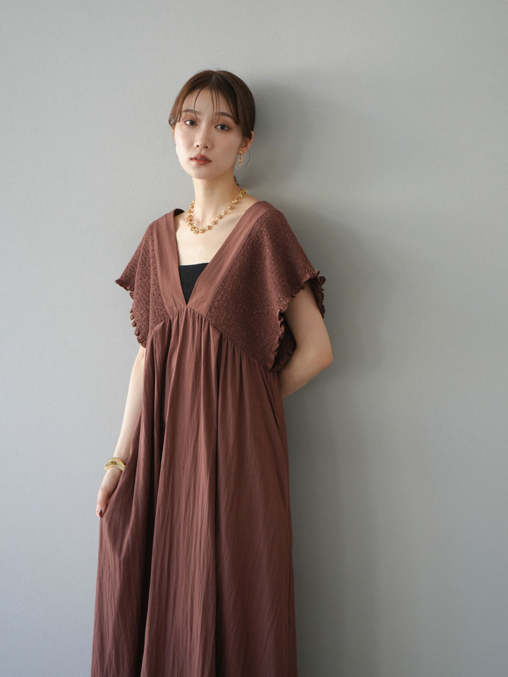 【預購】褶皺V領洋裝/棕色