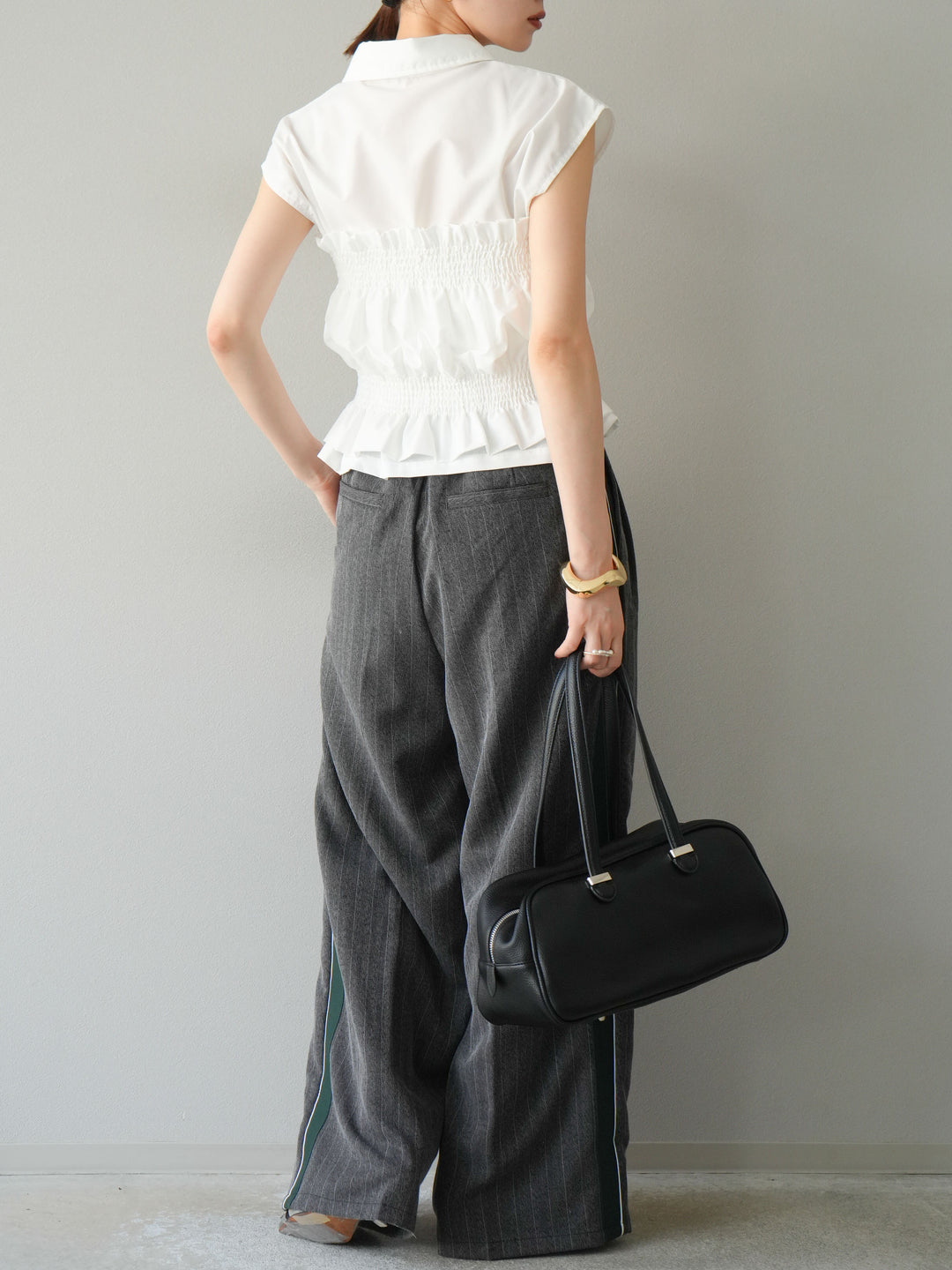 [予約]ブロードシャーリングビスチェ＆ノースリブラウスSET /オフ