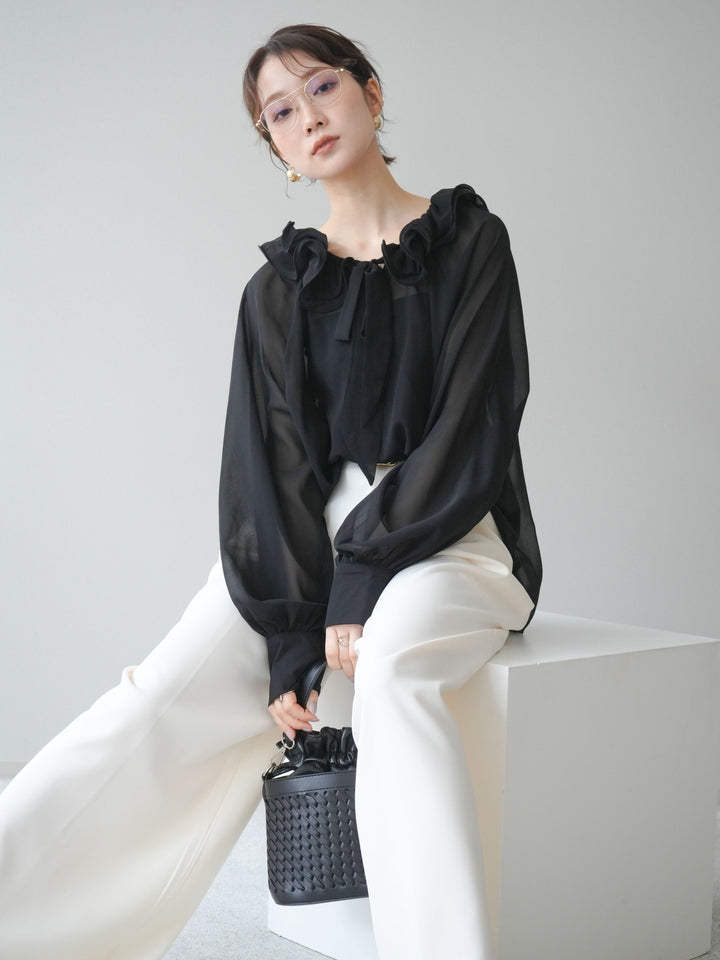 [予約]ラッフルネックシアーブラウス/black