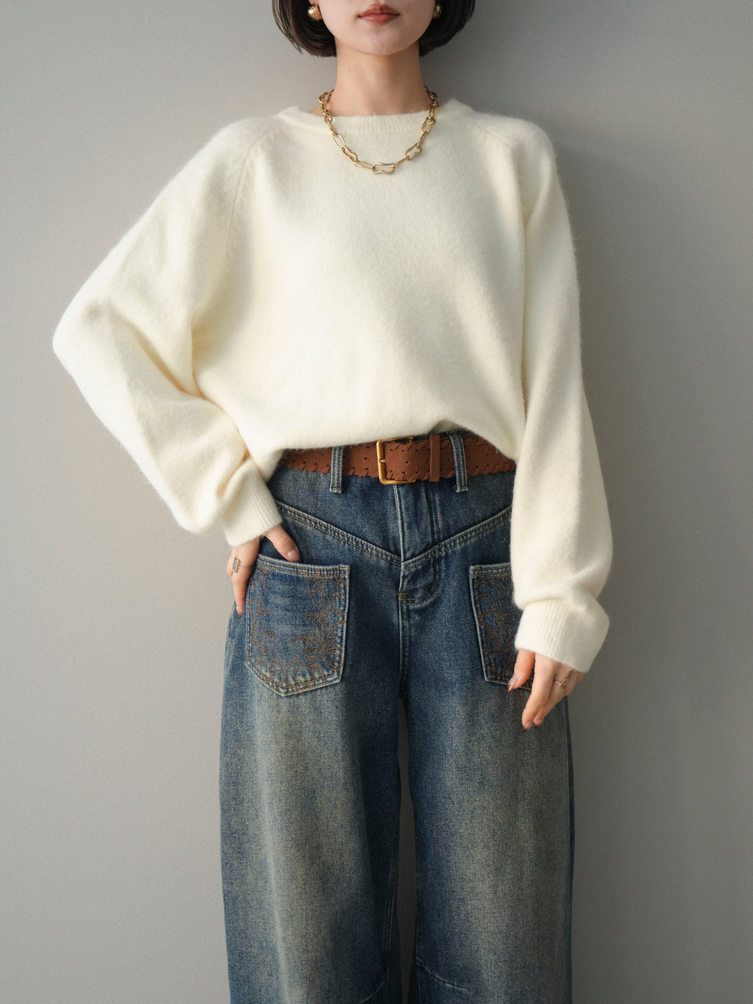 [予約]クルーネックモチモチニットプルオーバー/white