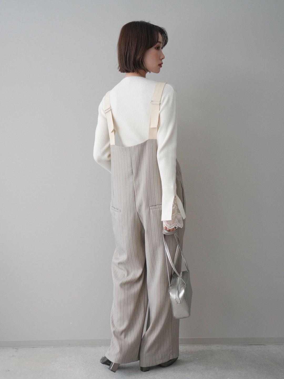 [SET]袖スカラップレースオフネックニットトップス+グログランテープストライプサロペット(2set)