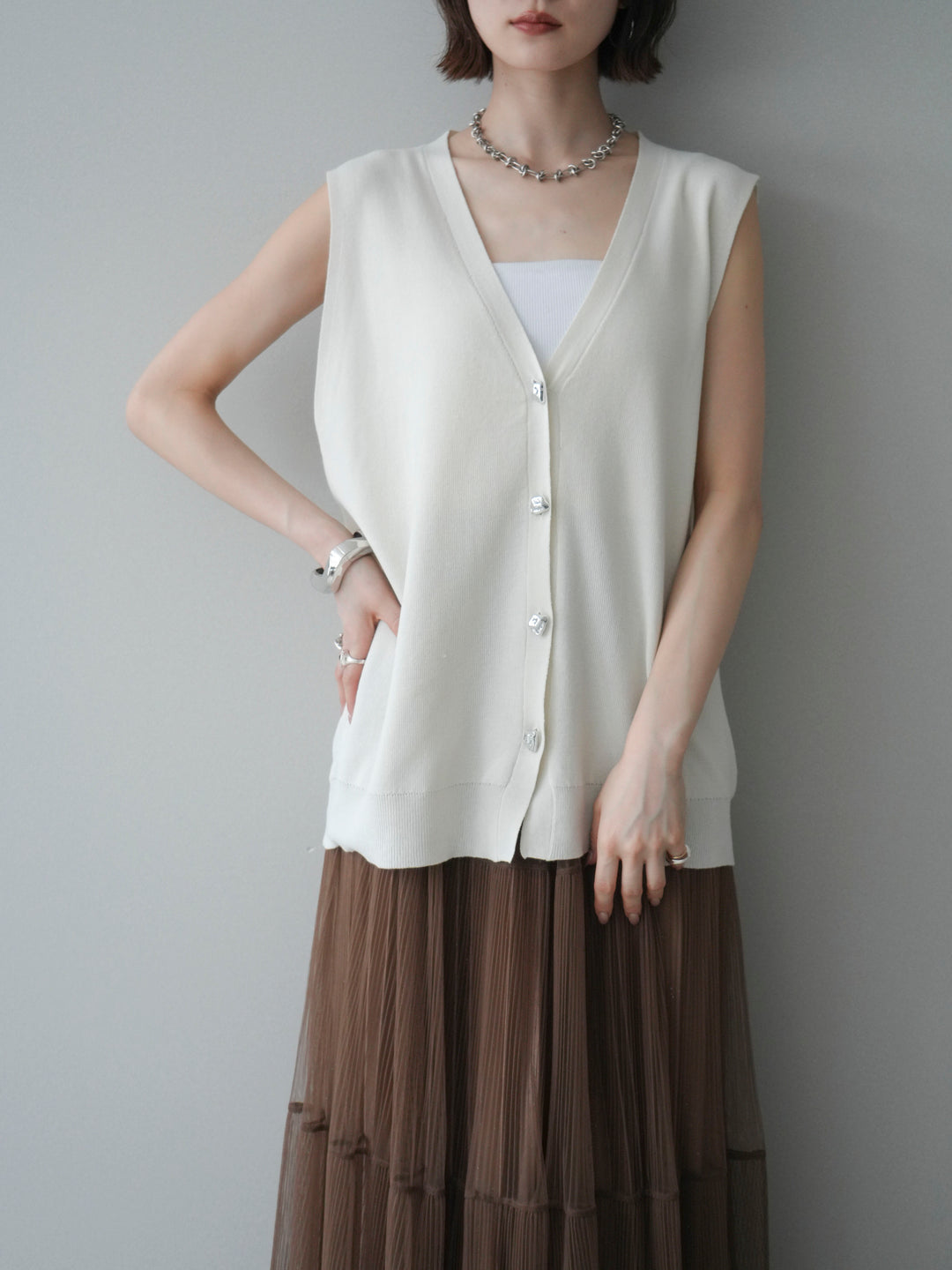 [予約]メタルボタンポリニットベスト/ivory