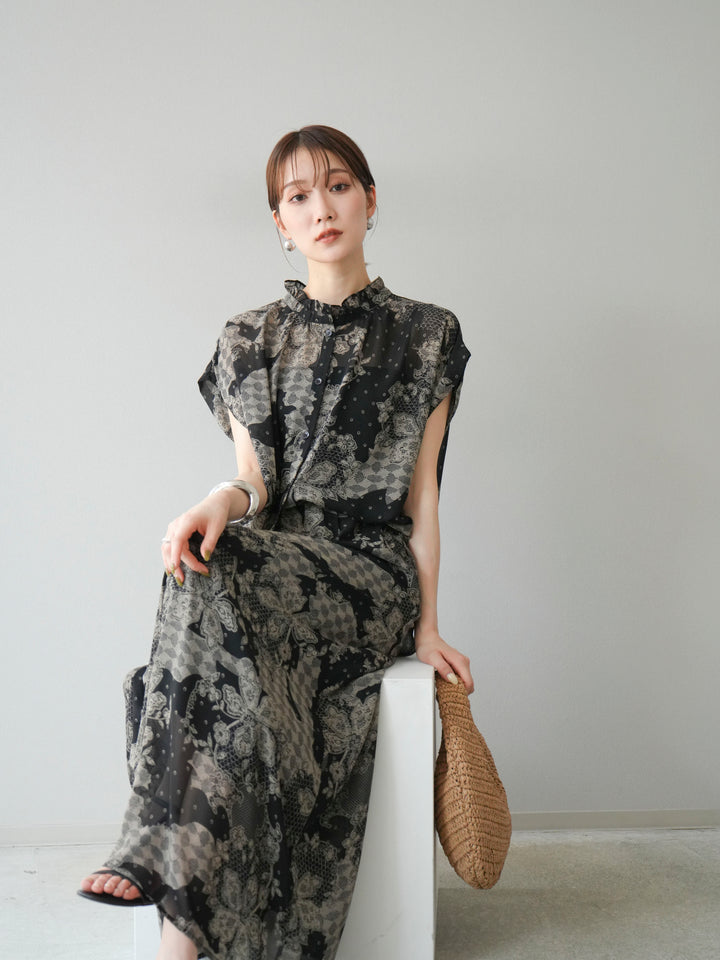 [SET] 花朵圖案法式袖襯衫 + 花朵圖案喇叭裙 (2 套)