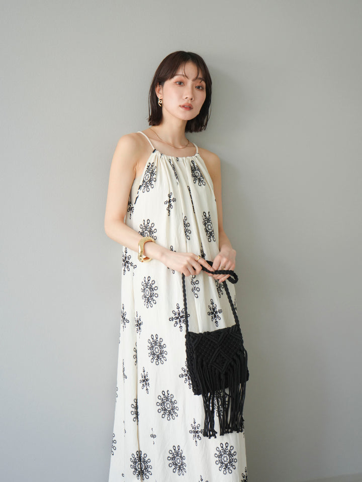 【預購】民族風吊帶洋裝/象牙白