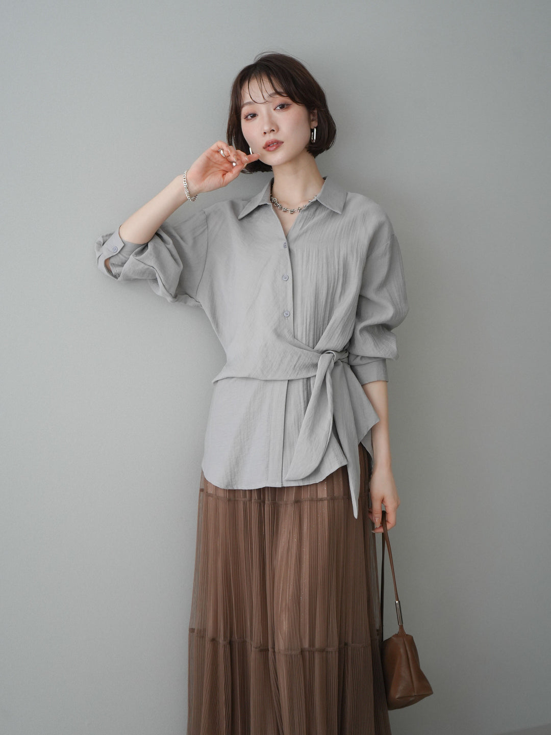 [予約]フロントアシンメトリーブラウス/gray