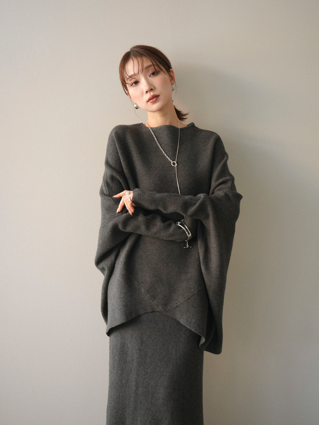 [SET]ウール混ドルマンニット&スカートSET UP+選べるアクセセット(2set)