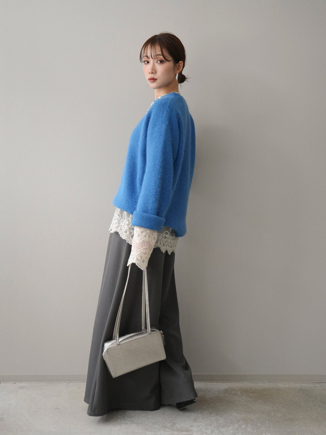 [SET]アンゴラタッチクルーネックニットプルオーバー+チュールレーストップス+テープベルトタックバギーパンツ(3set)